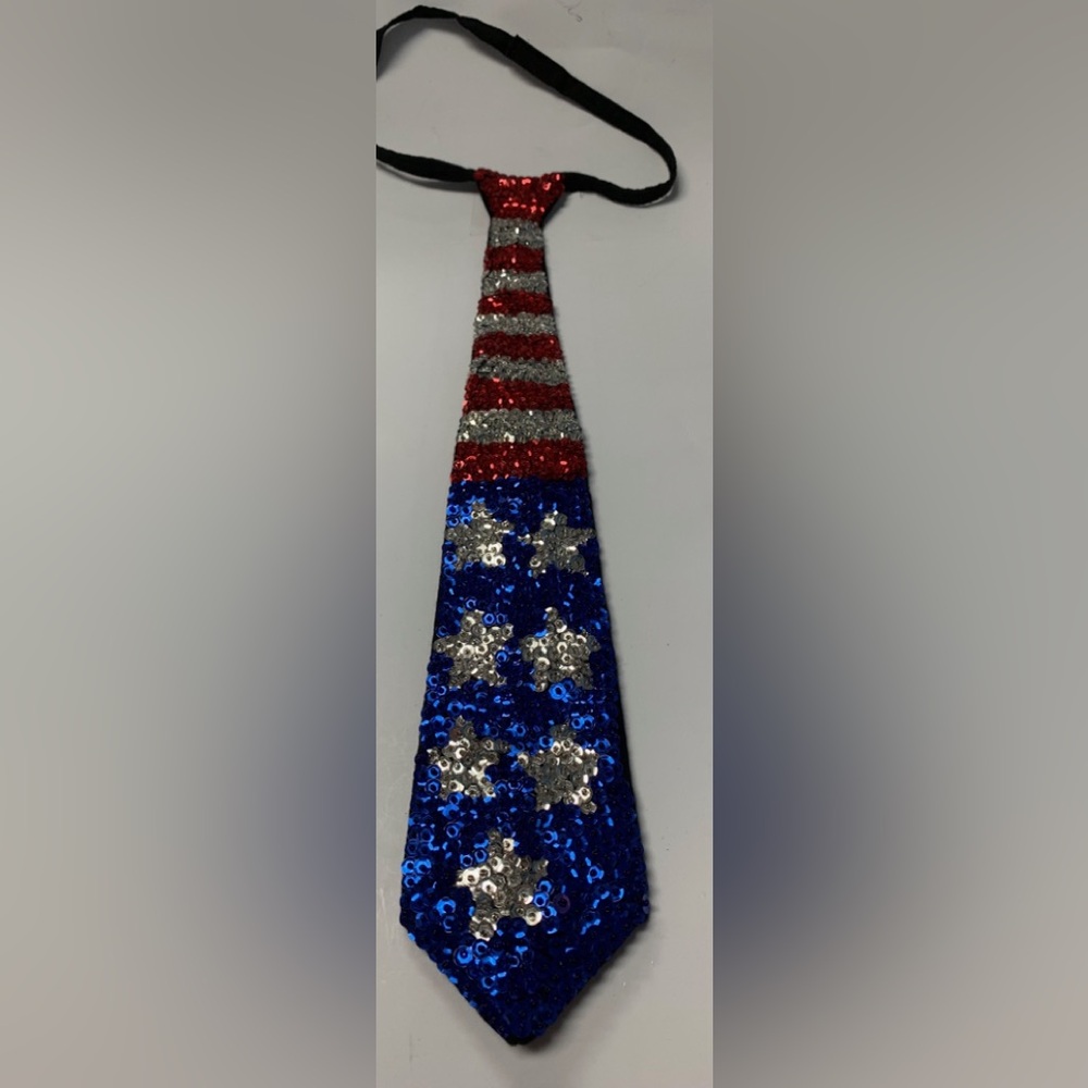 New Sequin American Flag Tie stars stripes Patriotic red silver blue